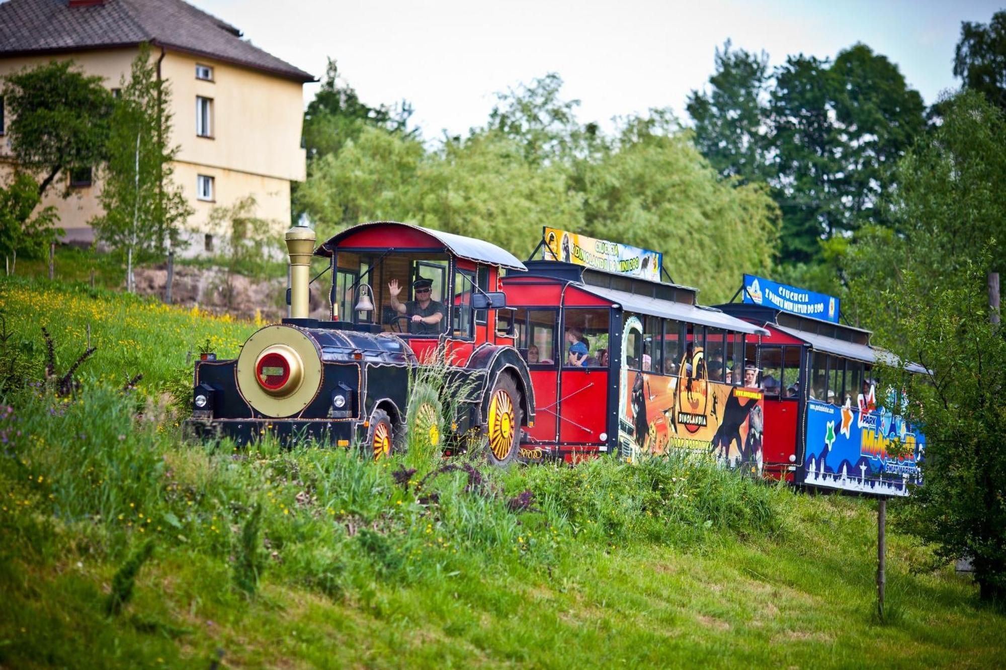 Parkhotel Lyson Inwałd Esterno foto